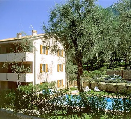 Aparthotel Gardablu
